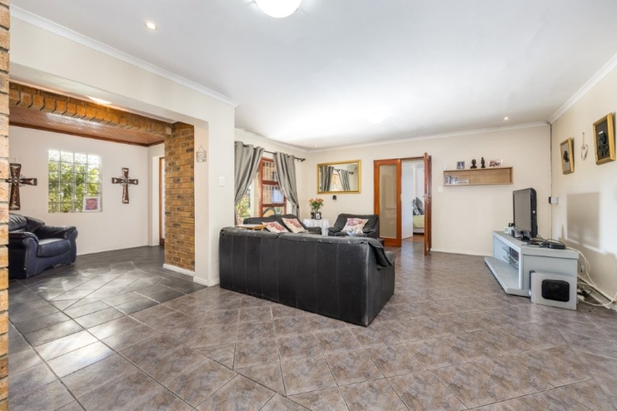 3 Bedroom Property for Sale in Soneike Western Cape